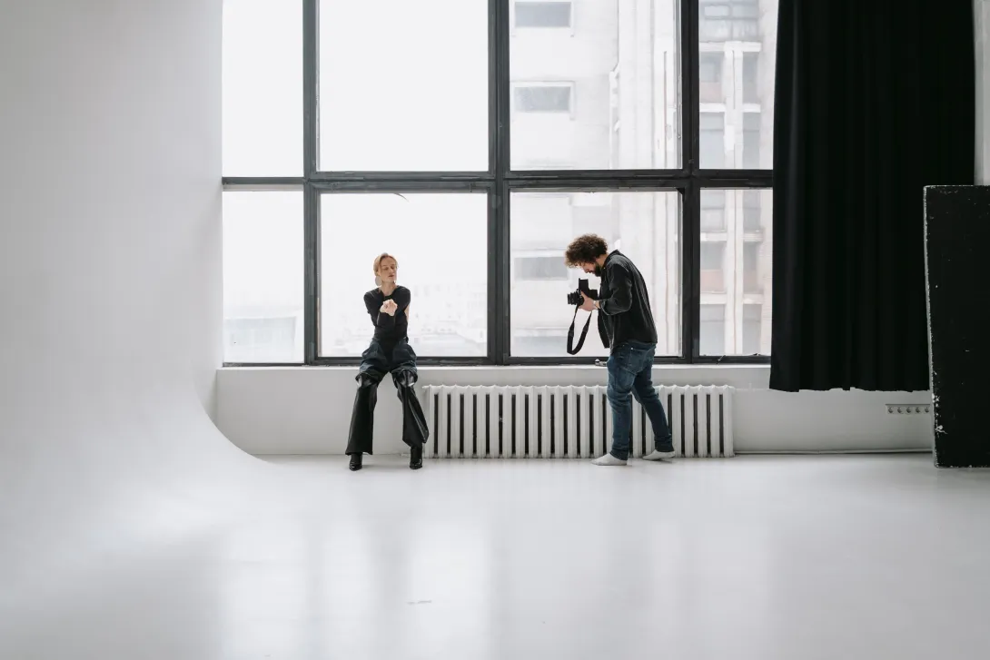 Faire Zusammenarbeit: Was Models und Fotografen voneinander erwarten können